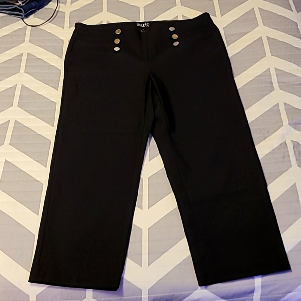 Soho Capri Dress Pants